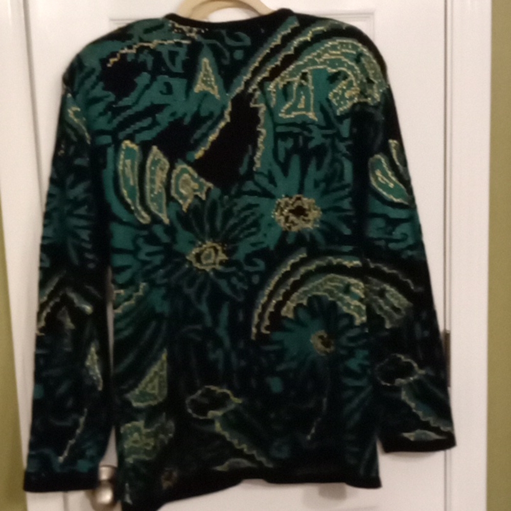 Christian Dior Sweater. - Picture 2 of 9